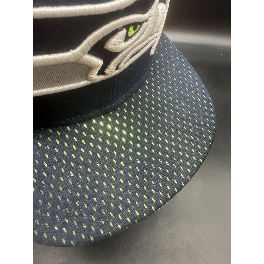 New Era Seattle Seahawks 9FIFTY Green Shiny Mesh Bill Snapback Trucker Hat GUC